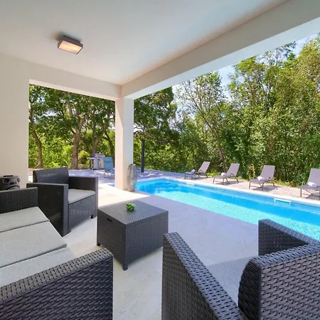 Feriehus Modruna Mit Privatem Pool By Interhome Grižane