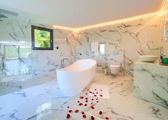Casa vacanze Modruna Mit Privatem Pool By Interhome Grižane